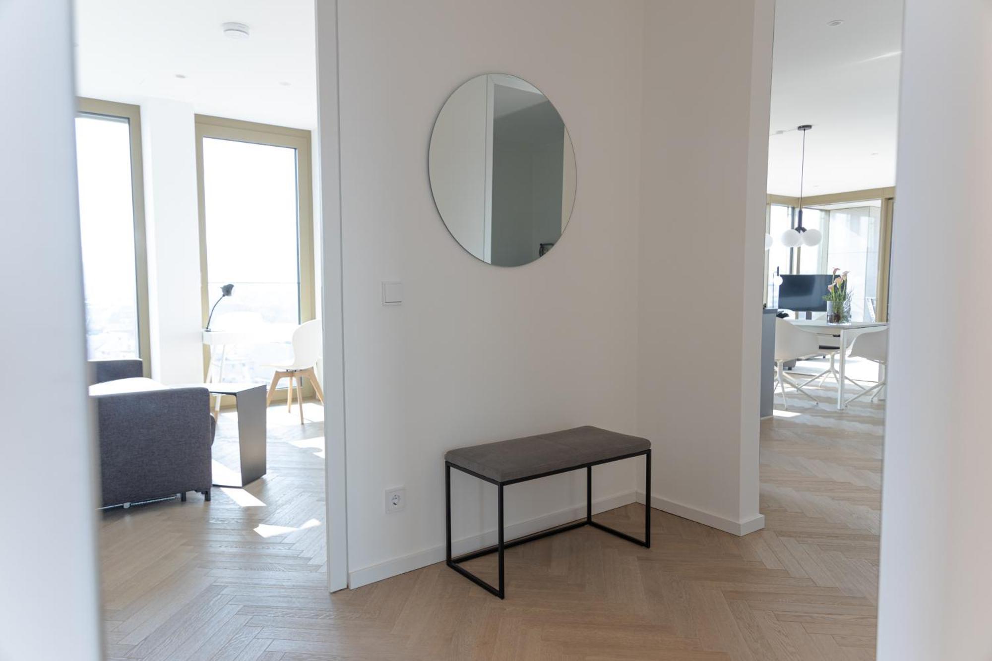 Stuttgarter Tor - Apartments Ройтлинген Номер фото