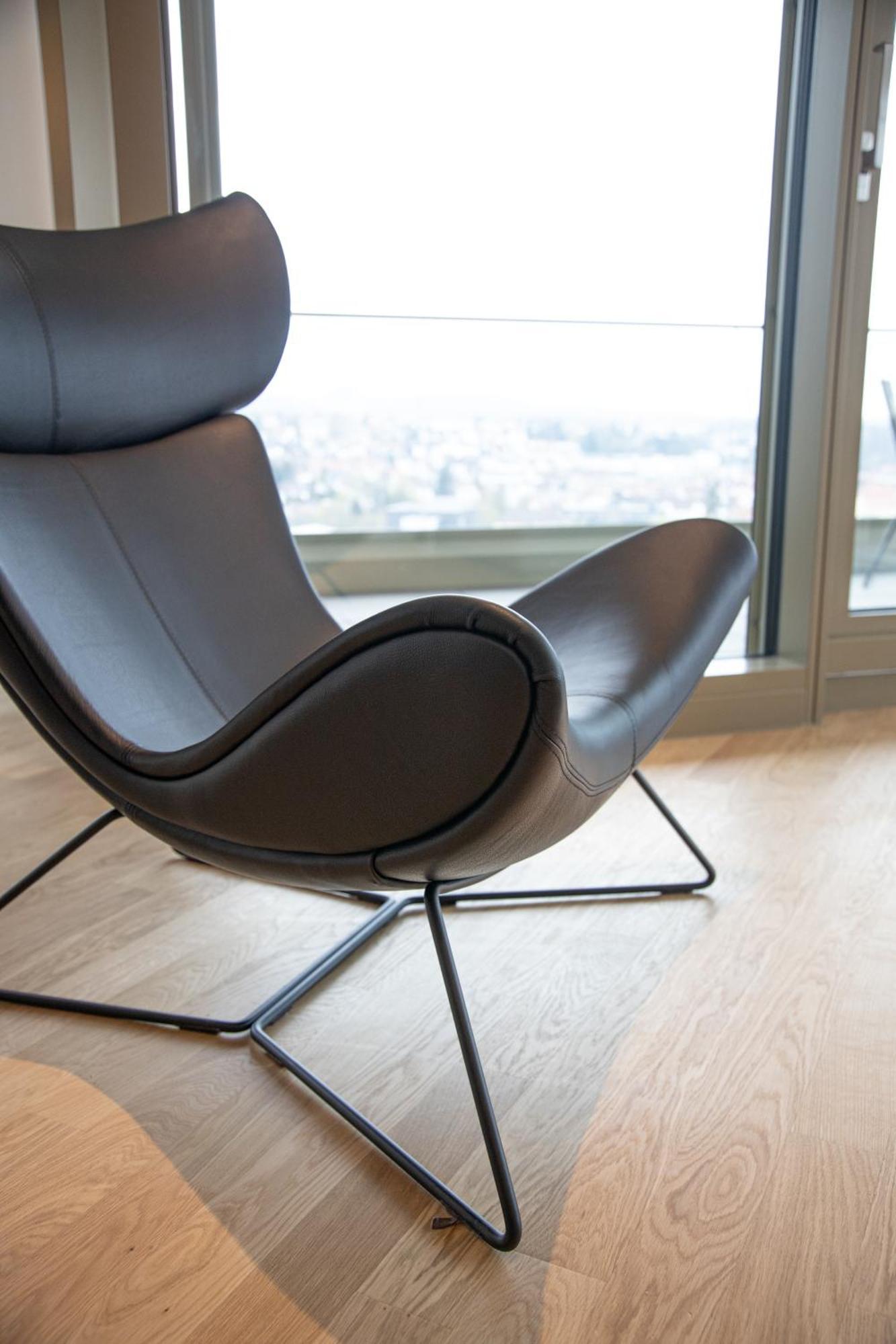 Stuttgarter Tor - Apartments Ройтлинген Номер фото
