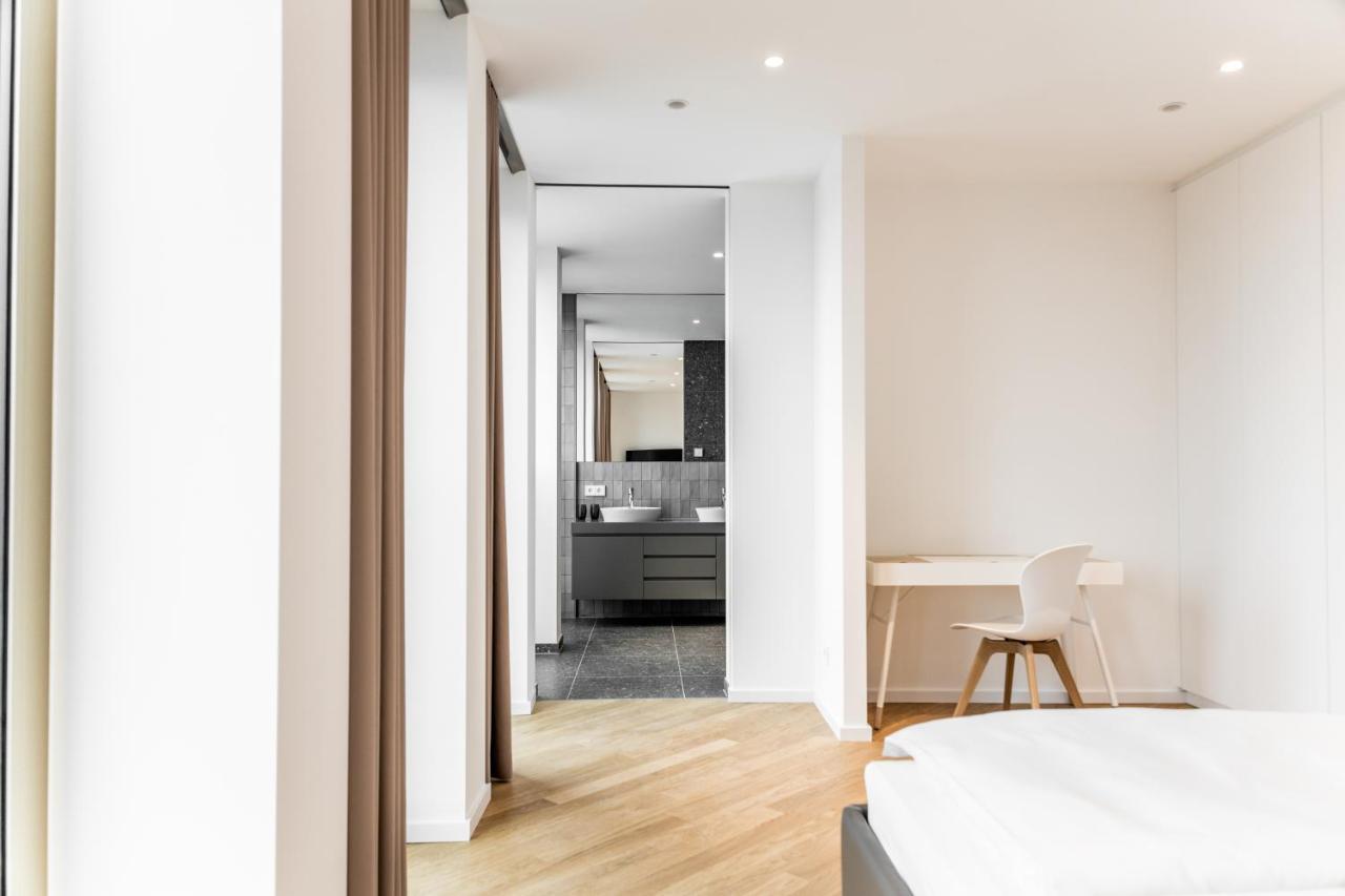 Stuttgarter Tor - Apartments Ройтлинген Экстерьер фото