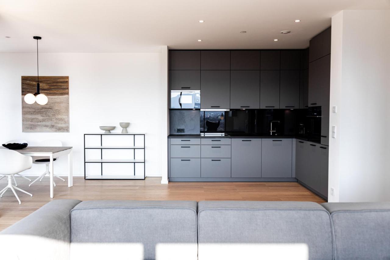 Stuttgarter Tor - Apartments Ройтлинген Экстерьер фото