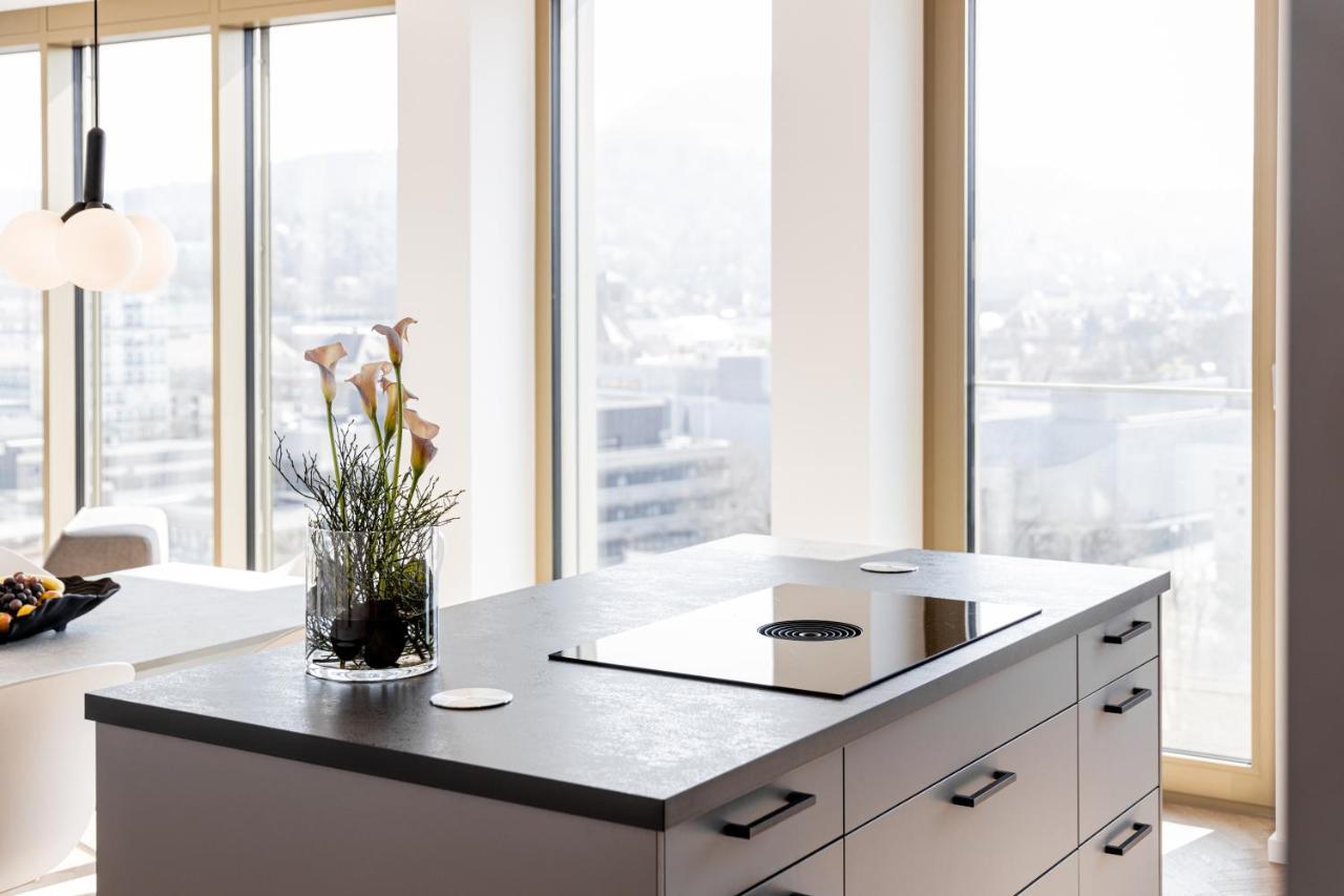 Stuttgarter Tor - Apartments Ройтлинген Экстерьер фото