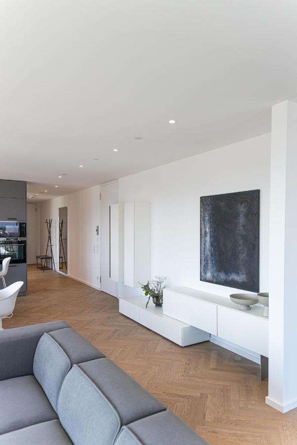 Stuttgarter Tor - Apartments Ройтлинген Экстерьер фото