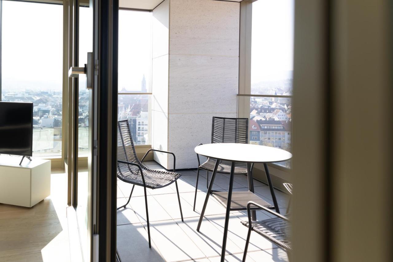 Stuttgarter Tor - Apartments Ройтлинген Экстерьер фото